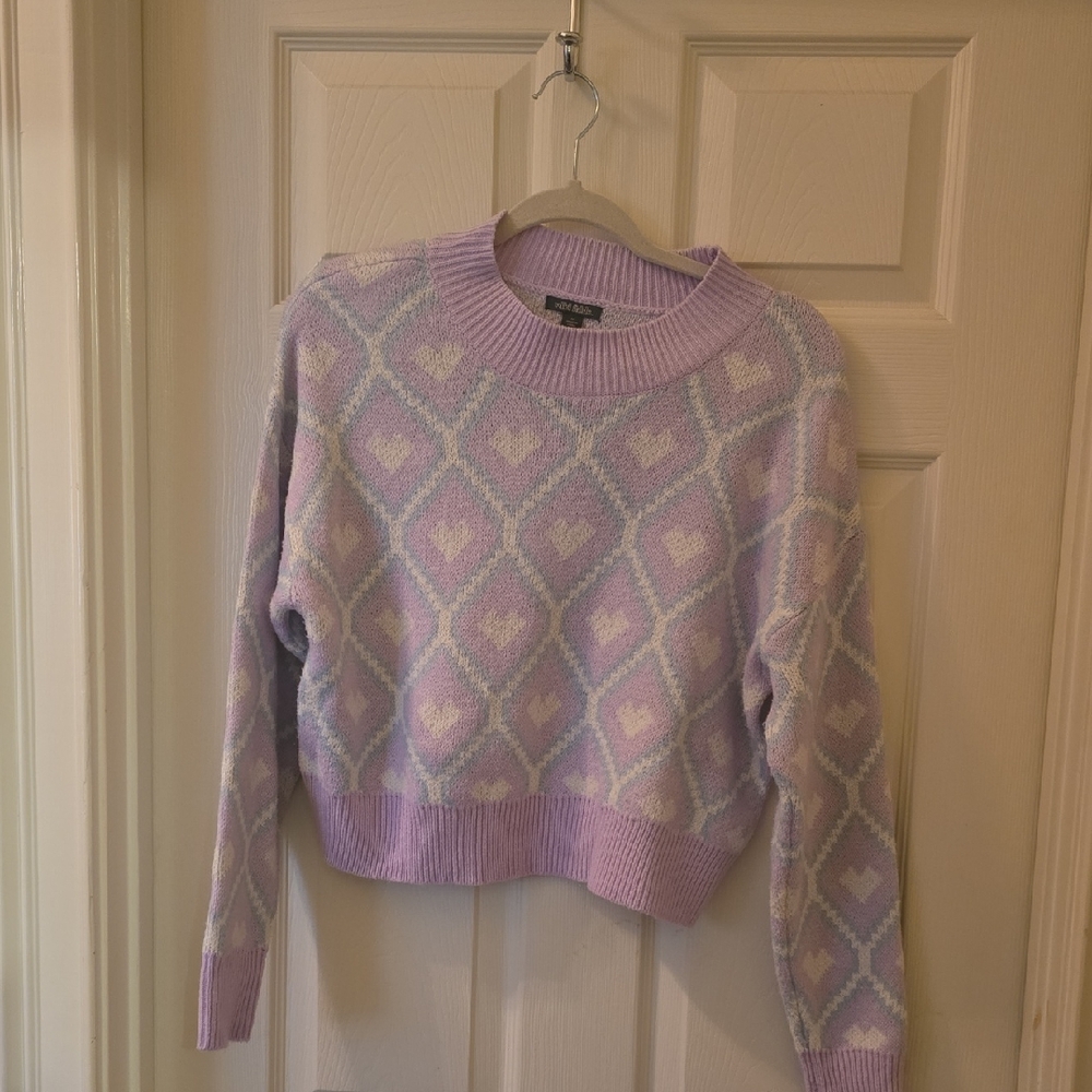Wild Fable Lilac Heart‎ Pattern Sweater